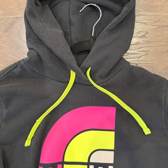The North Face Neon Half Dome Pullover Hoodie – Women’s Large - Picture 3 of 9